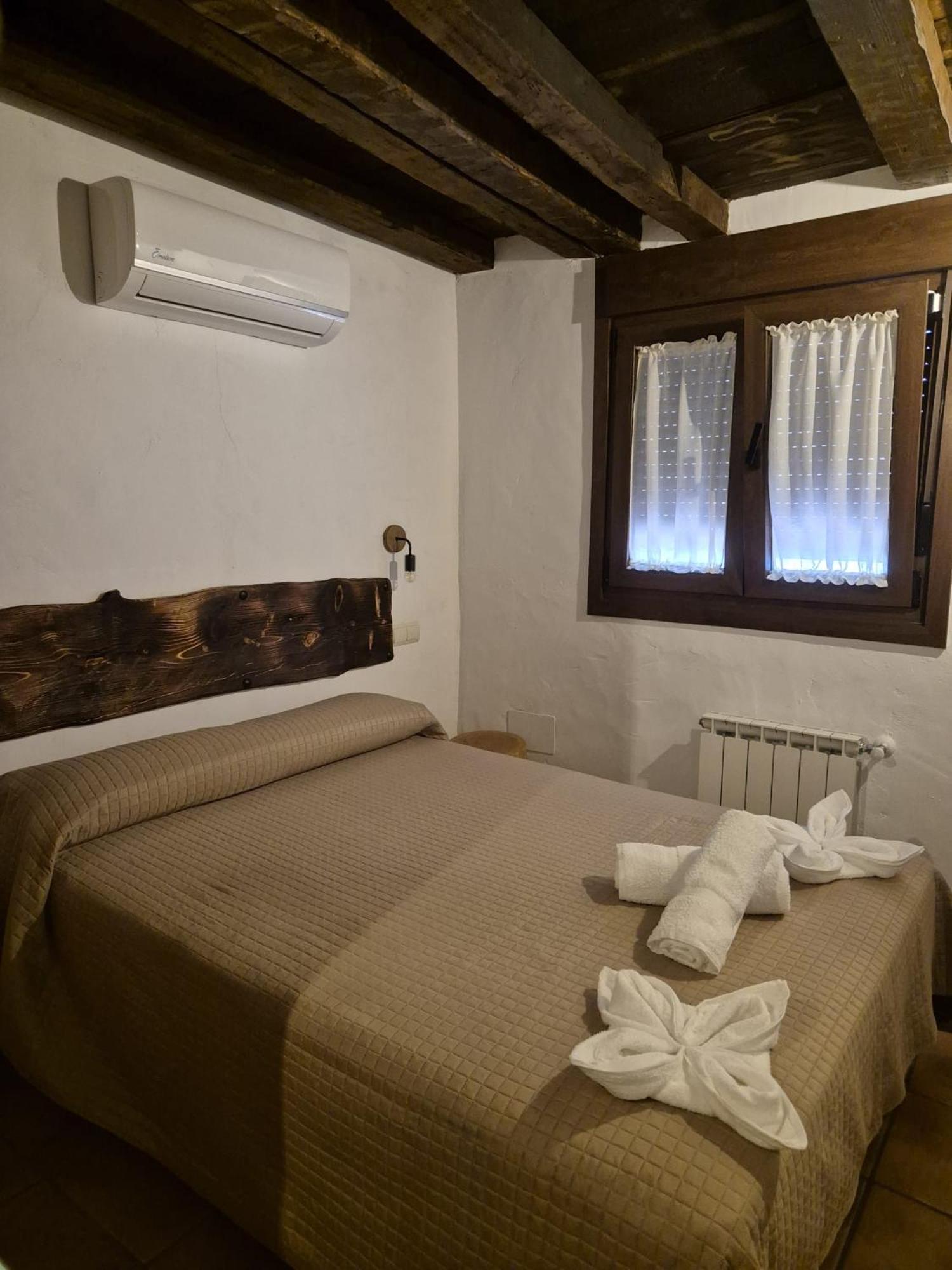 Casa Abuelo Cani Аренас де Сан Педро Екстериор снимка